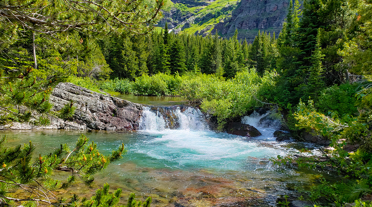 Swiftcurrent Pass